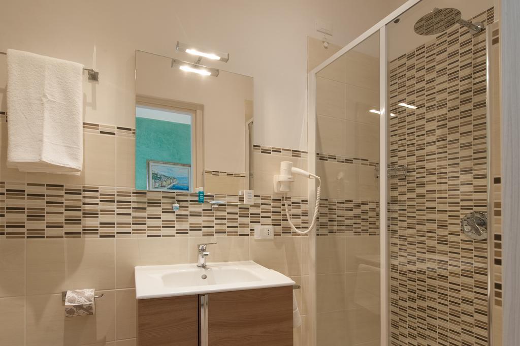 Guest House Le Tre Spezie La Spezia Ngoại thất bức ảnh